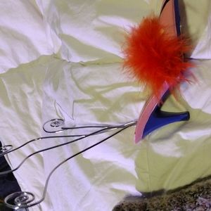 Ladie's High Heeled Shoe Memo & Picture Holder .